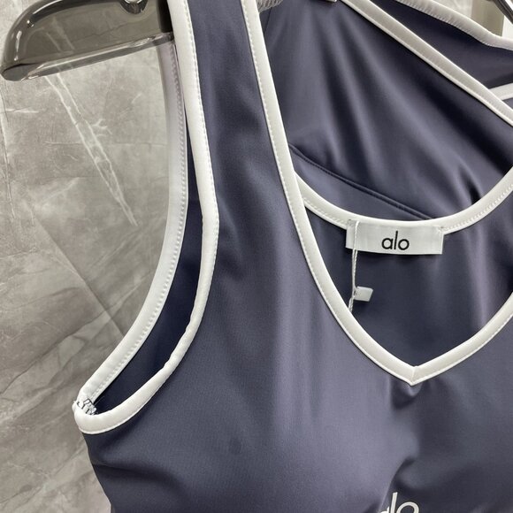 Alo casual sportswear set, size S - Picture 3 of 7